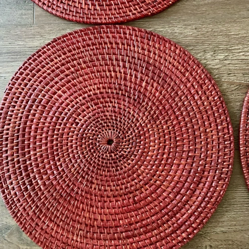 Set of 4 round wicker rattan placemats D 16 “
